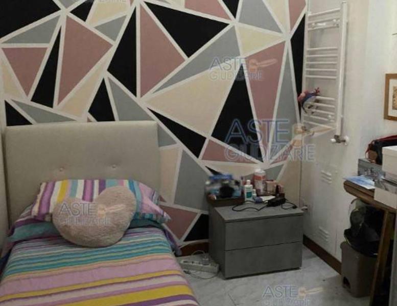 appartamento in vendita a Roma in zona Ardeatino