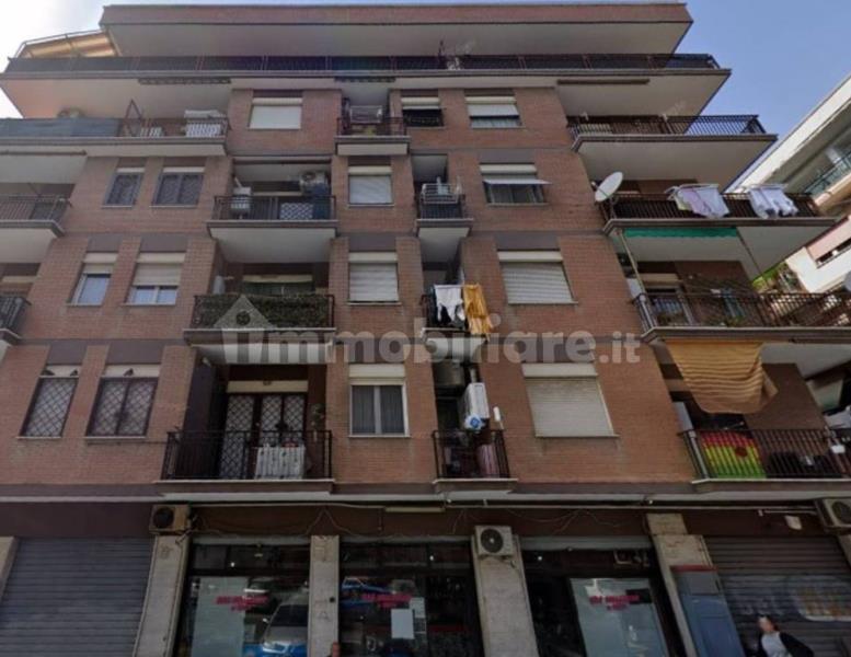 appartamento in vendita a Roma in zona Ostia Antica