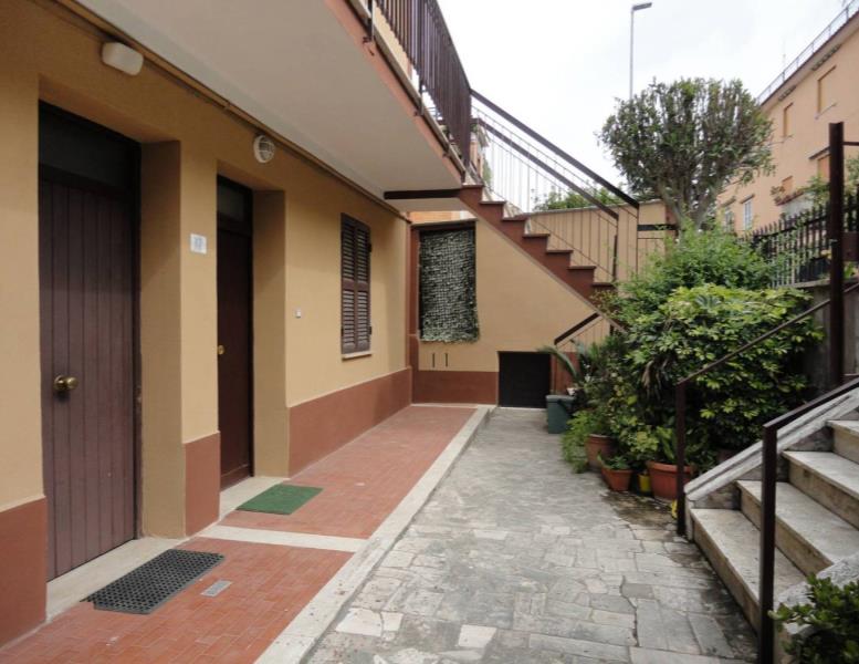 appartamento in vendita a Roma in zona Vitinia