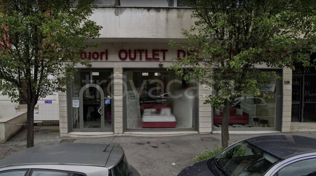 appartamento in vendita a Roma in zona Tuscolano