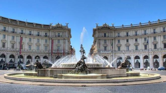 negozio in vendita a Roma in zona Castro Pretorio