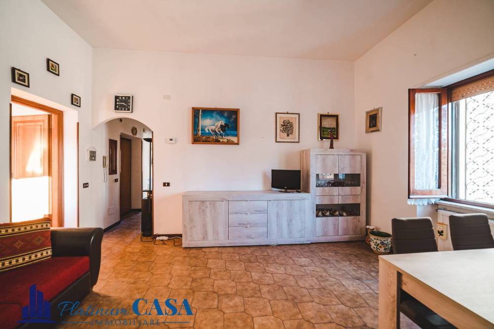 appartamento in vendita a Roma in zona Tor di Quinto