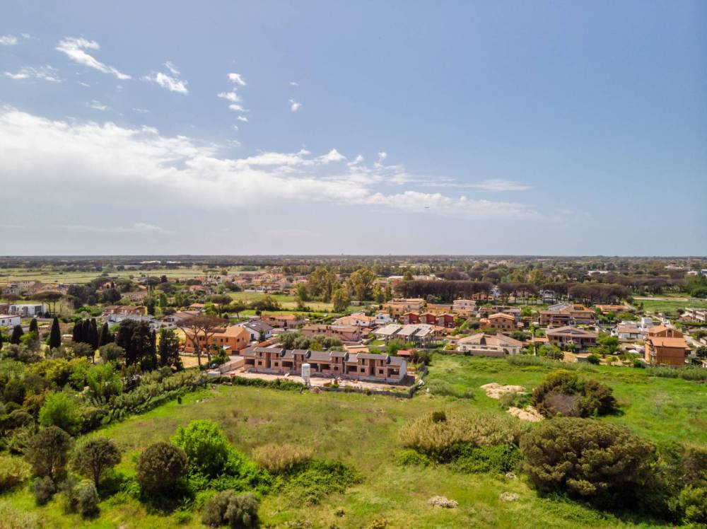 terreno edificabile in vendita a Roma in zona Acilia