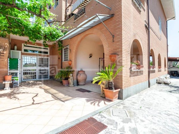 casa indipendente in vendita a Roma in zona Gianicolense