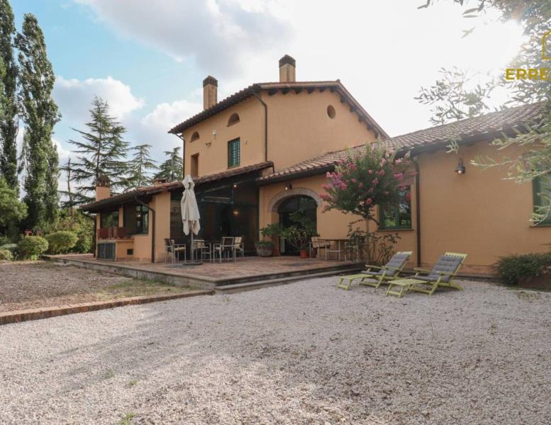 casa indipendente in vendita a Roma in zona Prima Porta