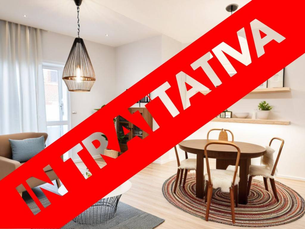 appartamento in vendita a Roma in zona Ardeatino