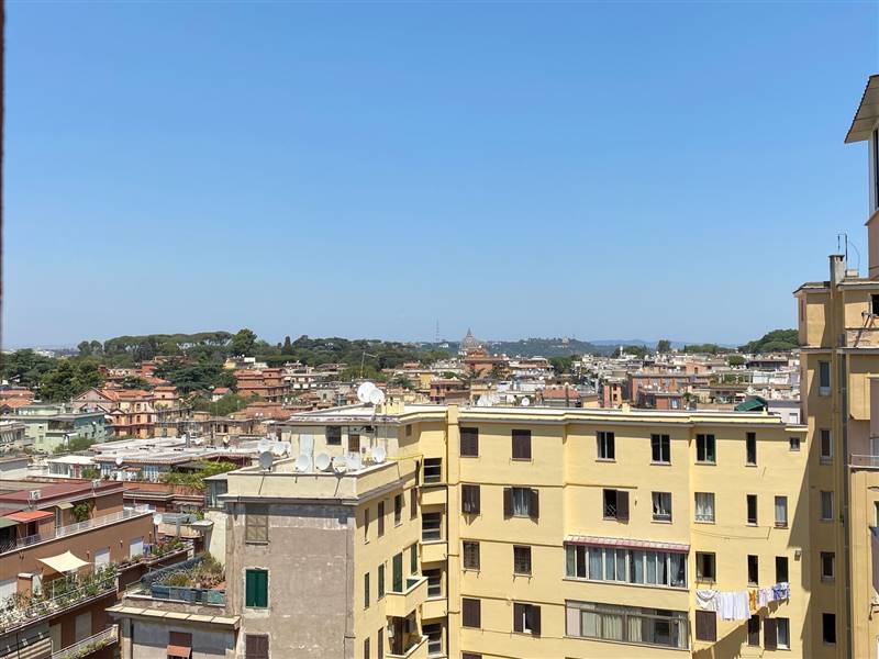 appartamento in vendita a Roma in zona Gianicolense