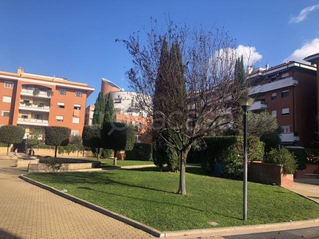 appartamento in vendita a Roma in zona Romanina