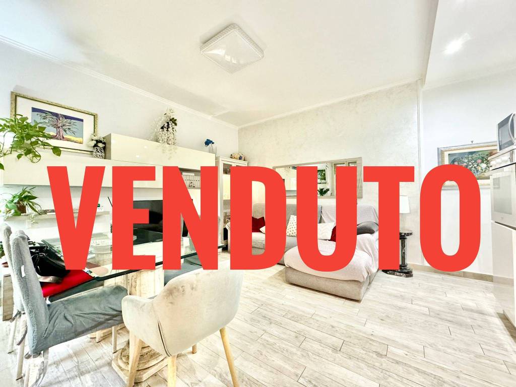 appartamento in vendita a Roma in zona Romanina