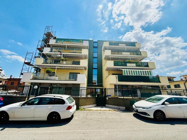 appartamento in vendita a Roma in zona Finocchio