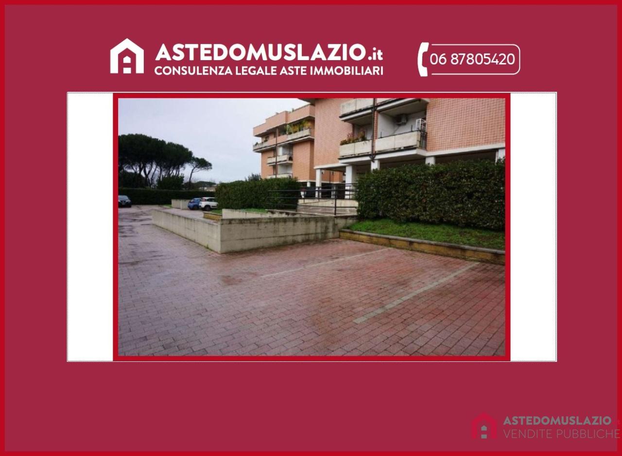 appartamento in vendita a Roma in zona Settecamini