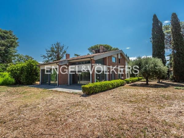 casa indipendente in vendita a Roma in zona Castel di Leva