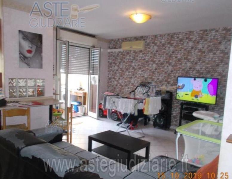 appartamento in vendita a Roma in zona Tor Bella Monaca
