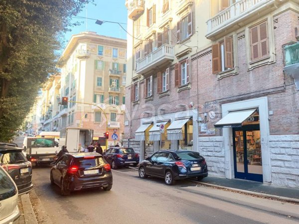 negozio in vendita a Roma in zona Trieste