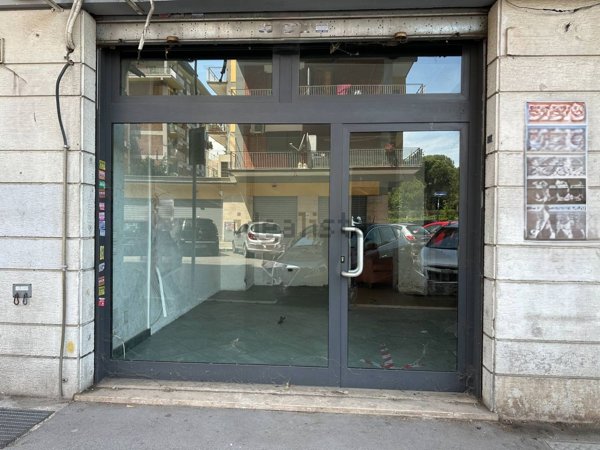 casa indipendente in vendita a Roma in zona Prenestino-Labicano