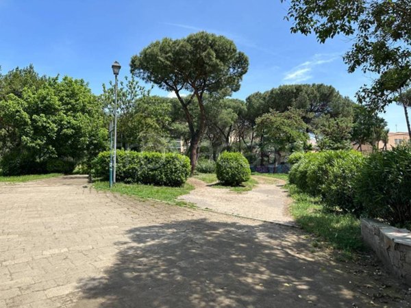 casa indipendente in vendita a Roma in zona Prenestino-Labicano