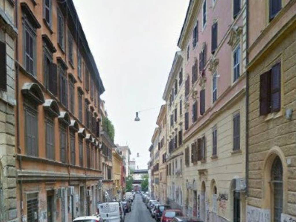 negozio in vendita a Roma in zona Tiburtino