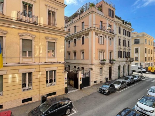 appartamento in vendita a Roma in zona Celio