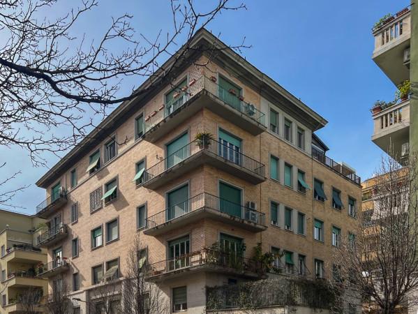 appartamento in vendita a Roma in zona Ostiense