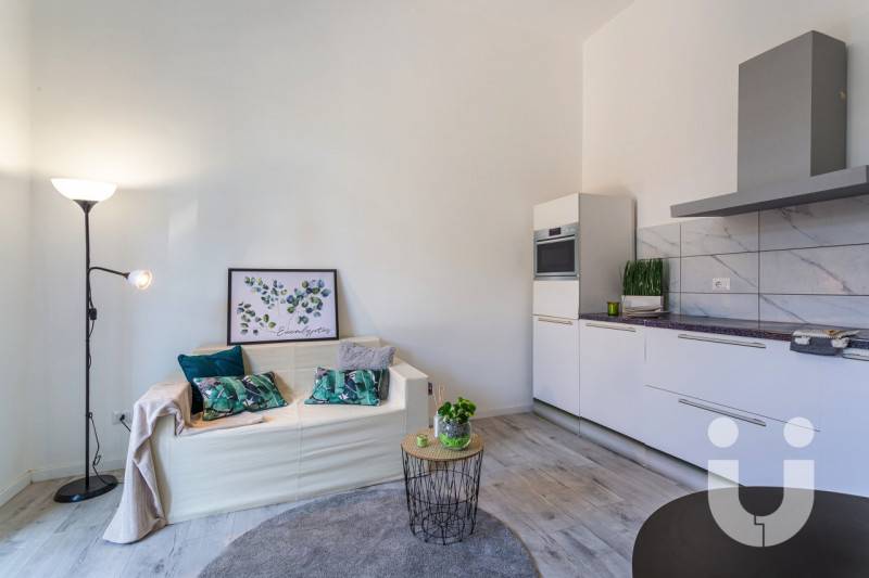 appartamento in vendita a Roma in zona Acilia