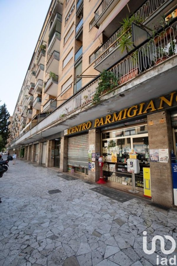 appartamento in vendita a Roma in zona Don Bosco