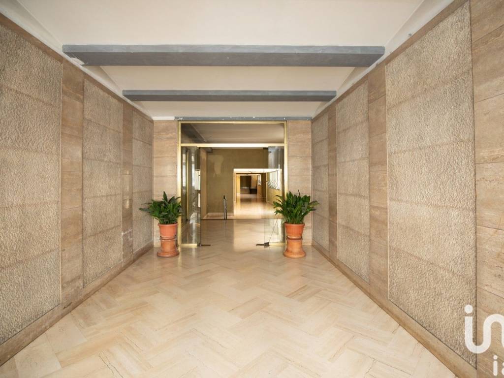 appartamento in vendita a Roma in zona Don Bosco