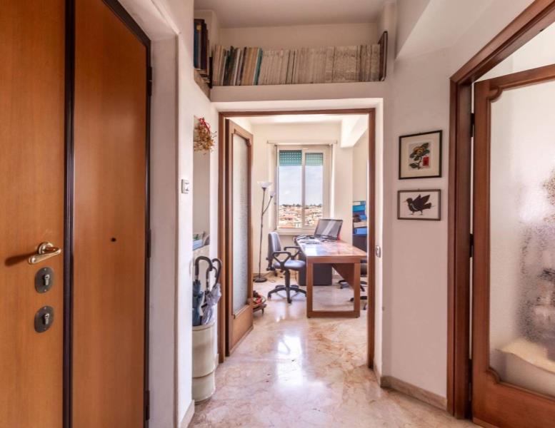 appartamento in vendita a Roma in zona Nomentano