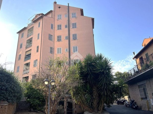 appartamento in vendita a Roma in zona Collatino