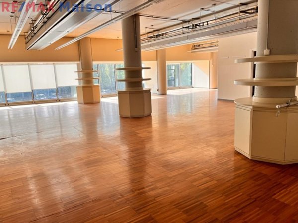 ufficio in vendita a Roma in zona Settecamini
