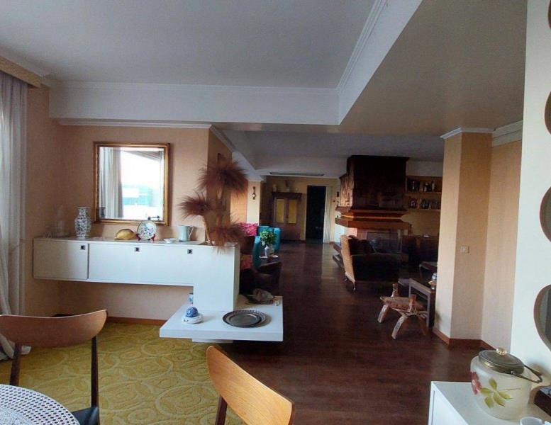 appartamento in vendita a Roma in zona Tomba di Nerone