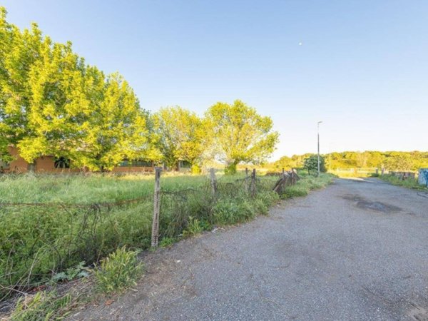 terreno agricolo in vendita a Roma in zona Tiburtino