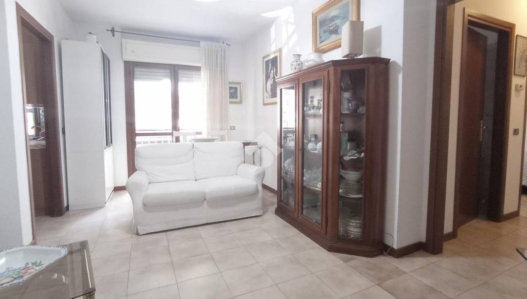 appartamento in vendita a Roma in zona San Basilio