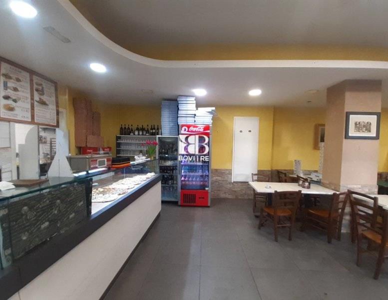 negozio in vendita a Roma in zona Primavalle
