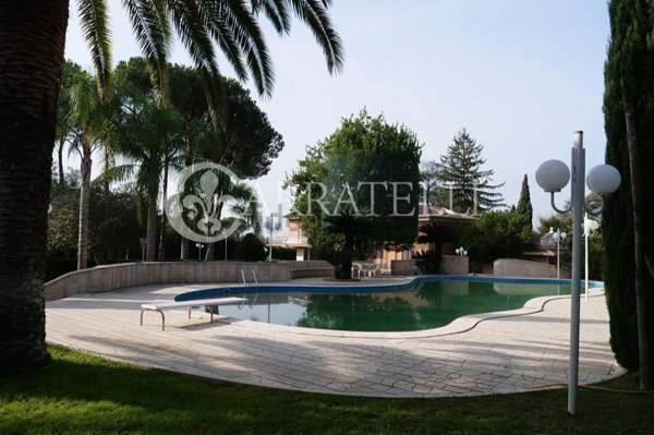 casa indipendente in vendita a Roma in zona Aurelio