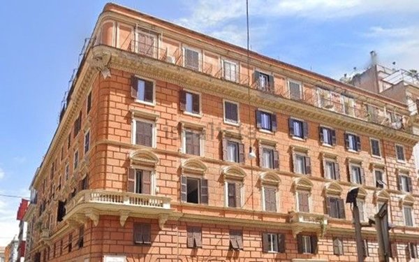 appartamento in vendita a Roma in zona Campo Marzio