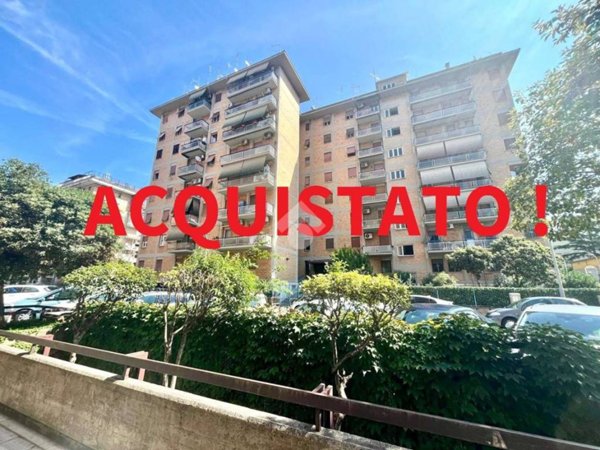 appartamento in vendita a Roma in zona Cinecittà