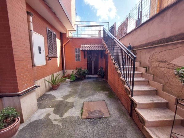 appartamento in vendita a Roma in zona Aurelio