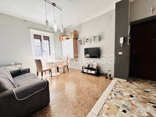 appartamento in vendita a Roma in zona Ostia