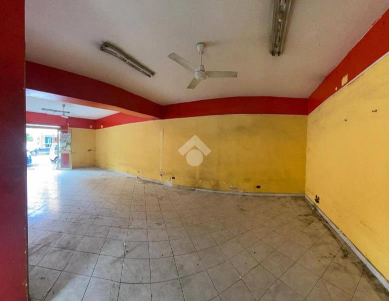 negozio in vendita a Roma in zona Prenestino-Centocelle