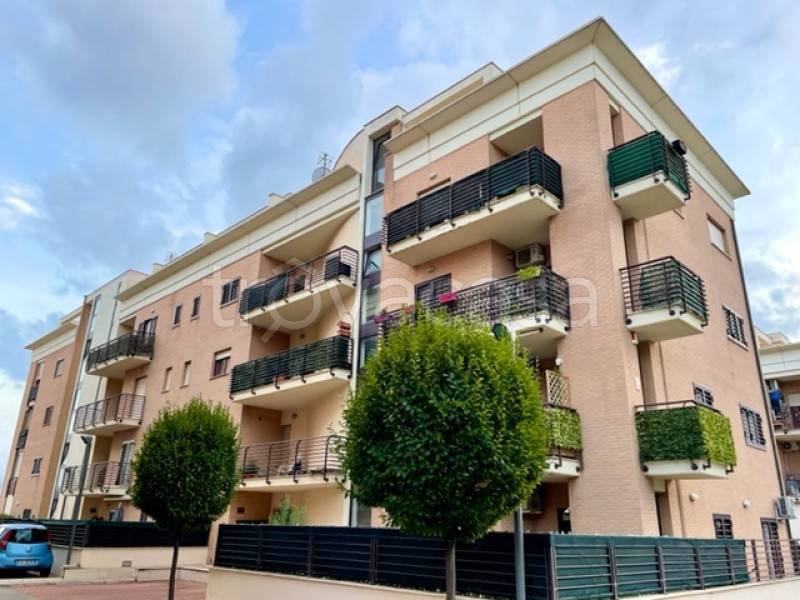 appartamento in vendita a Roma in zona Della Vittoria