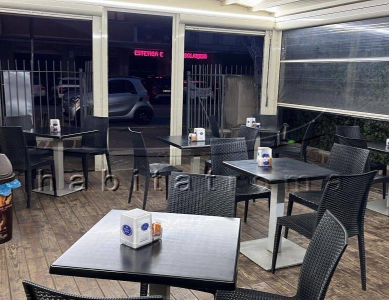 negozio in vendita a Roma in zona Ostia
