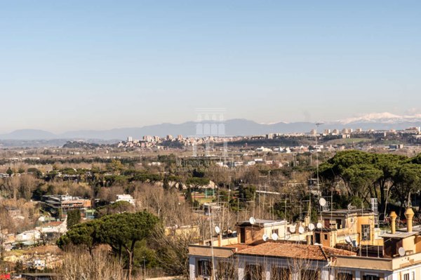 appartamento in vendita a Roma in zona Pinciano
