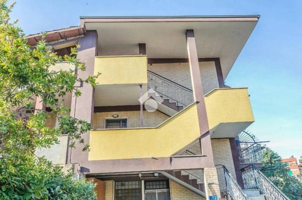 appartamento in vendita a Roma in zona Prenestino-Labicano