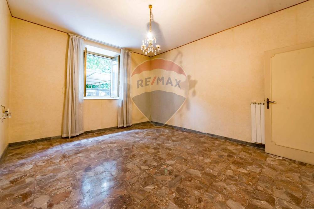 casa indipendente in vendita a Roma in zona Tuscolano