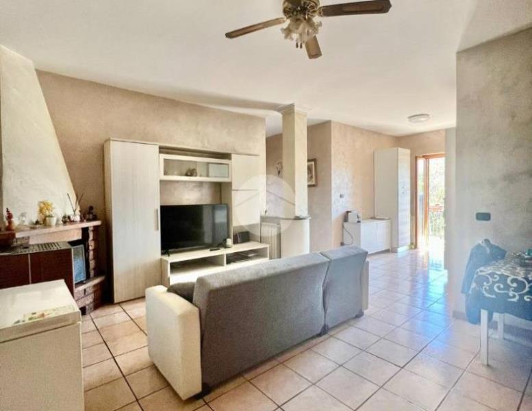 appartamento in vendita a Roma in zona Borghesiana