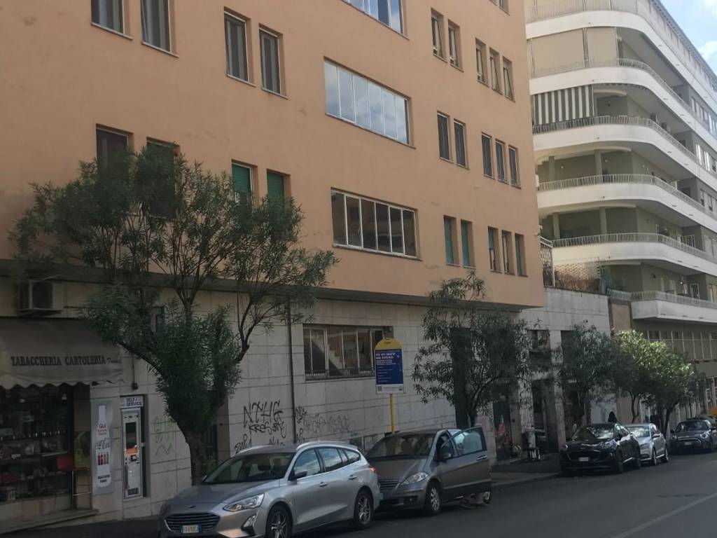 negozio in vendita a Roma in zona Trieste