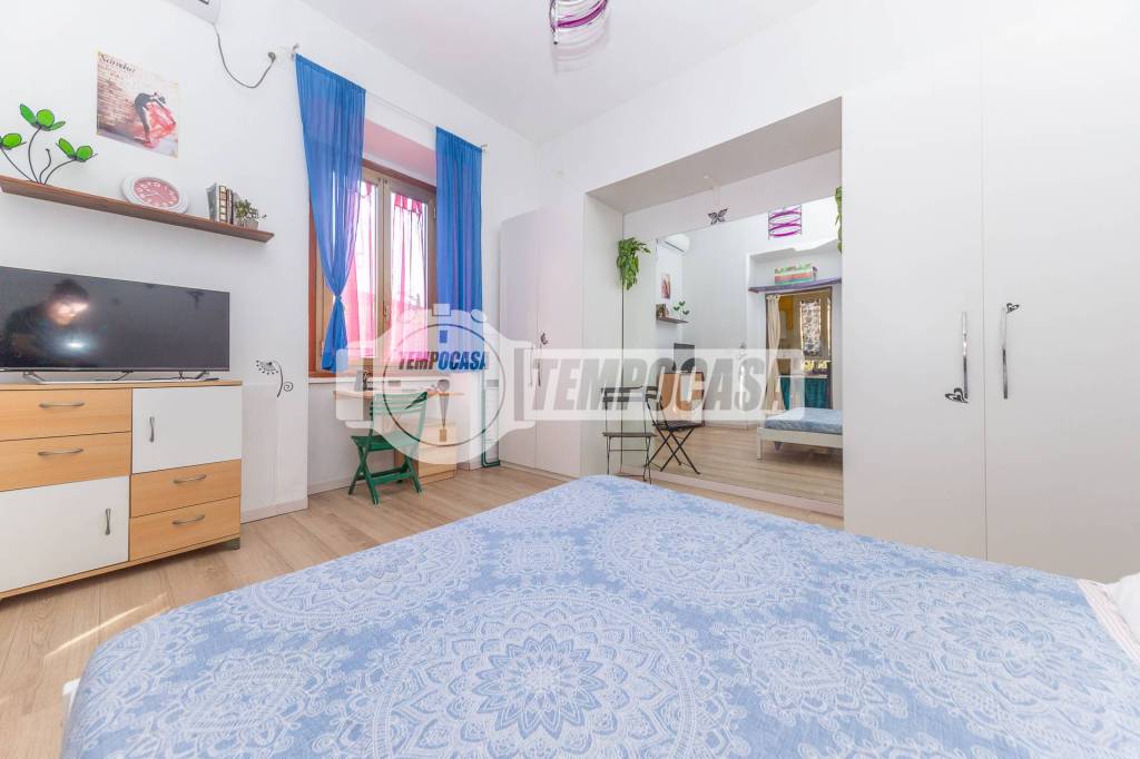 appartamento in vendita a Roma in zona Appio Claudio