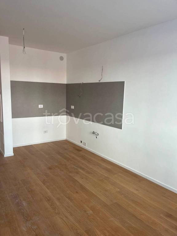 appartamento in vendita a Roma in zona Giuliano Dalmata