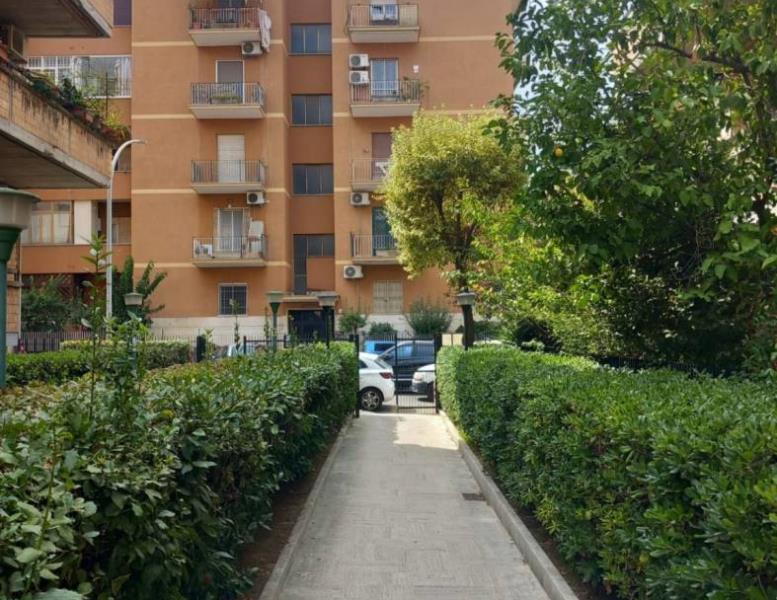 appartamento in vendita a Roma in zona Collatino