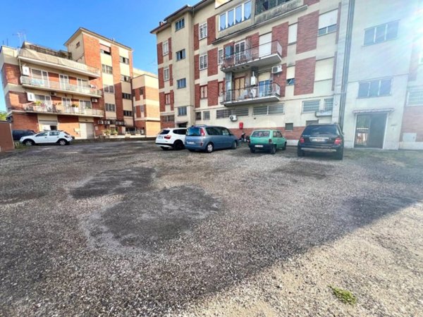 appartamento in vendita a Roma in zona Prima Porta